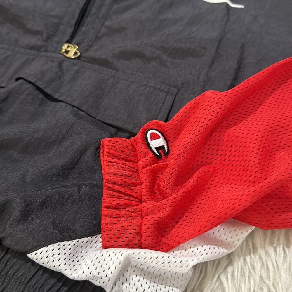 Champion blue red and white cropped Wind Breaker size xs - Picture 3 of 7